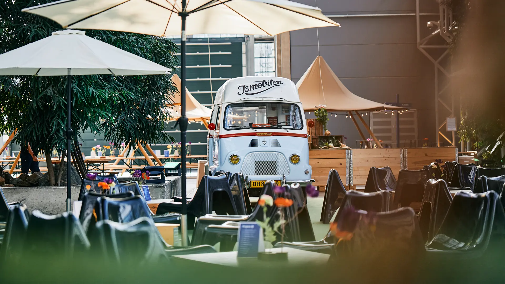 Foodtruck og loungeområde til firmaarrangement i Bella Center.