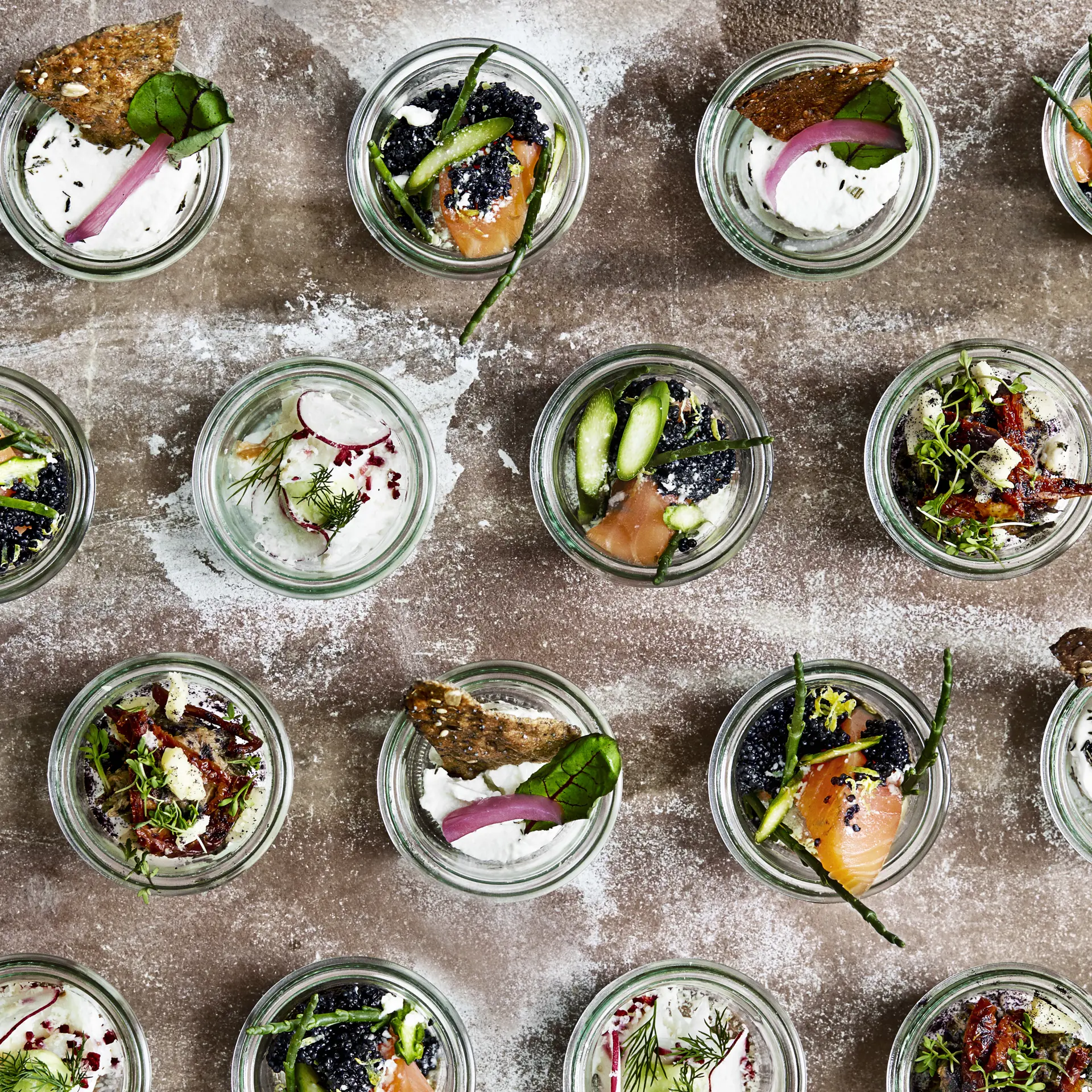Små gourmetserveringer i glas – international gastronomi i Bella Center Copenhagen.